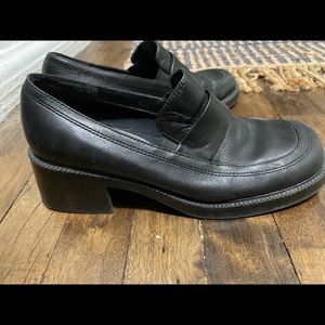 VTG 90s Y2K White Mountain Babylon Black Leather Chunky Loafers